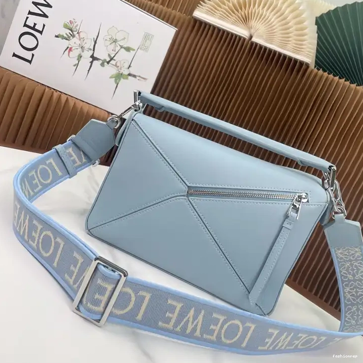 Fashionrep Bag Loewe 2309YA0133 0518